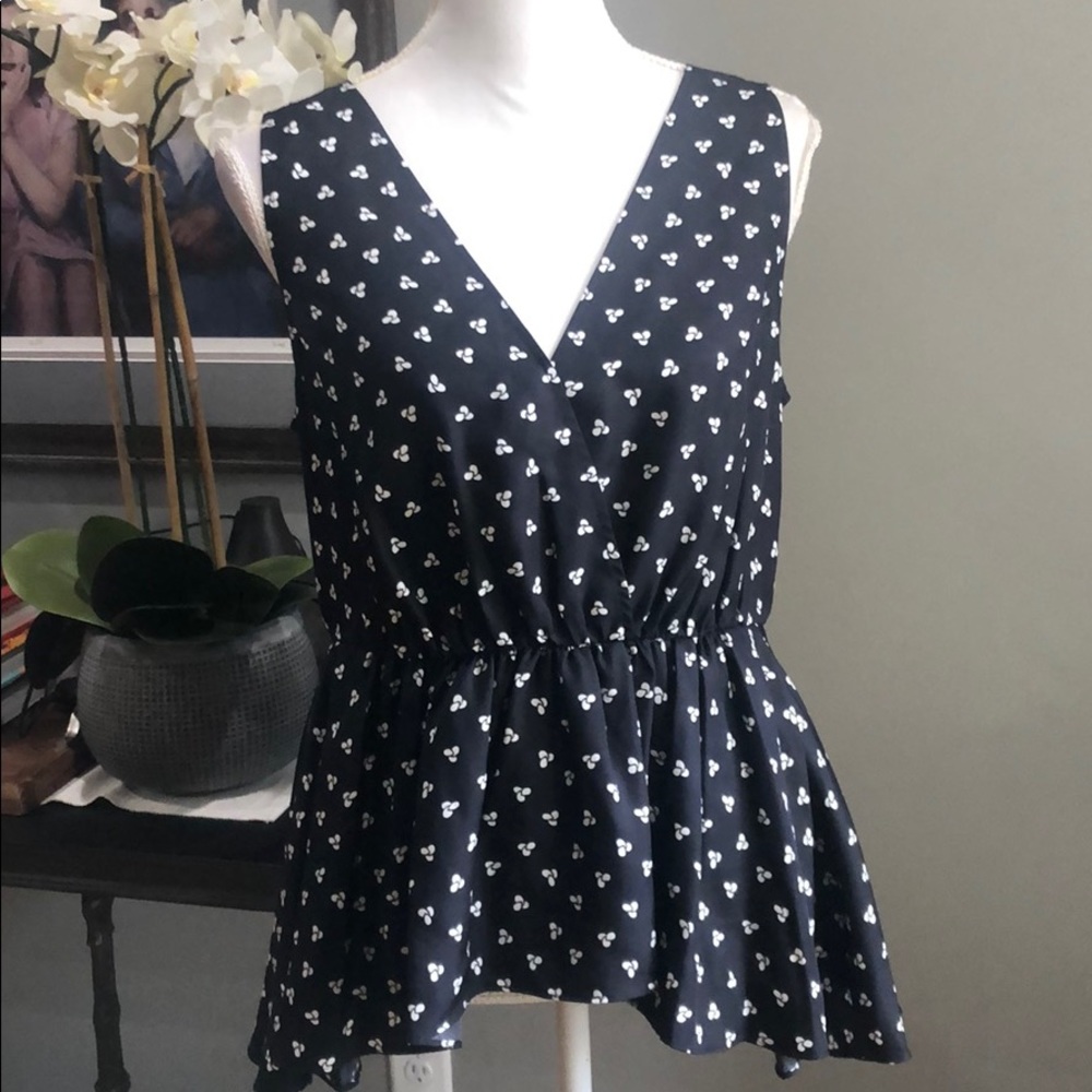 (Sold) Lewit Sharkbite Hem Silk Faux Wrap Tank Bla - Picture 6 of 8